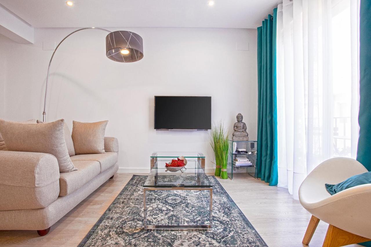 Genteel Home Santa Marta Севілья Екстер'єр фото