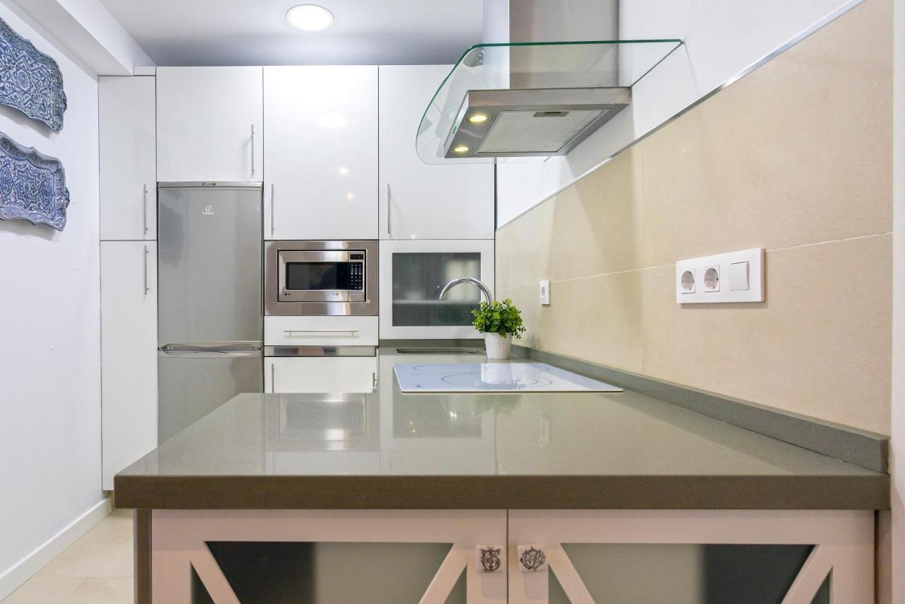 Genteel Home Santa Marta Севілья Екстер'єр фото