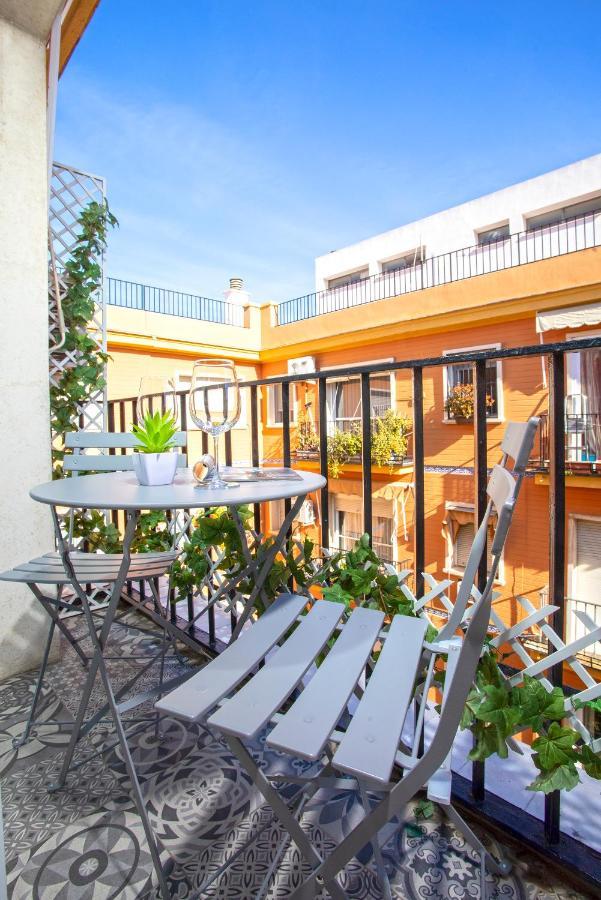 Genteel Home Santa Marta Севілья Екстер'єр фото